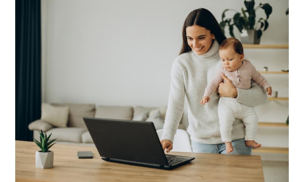 How to Find the Right Nanny or Babysitting Job in Seattle and What to Expect