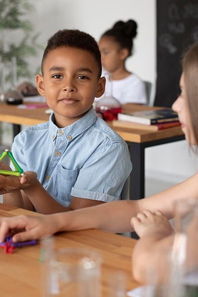 How to Choose the Right English Tuition in Singapore for Your Child